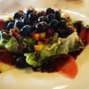 Ensalada de la casa con arándanos